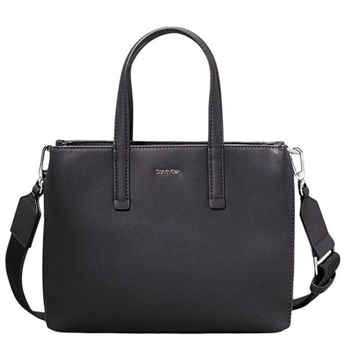 Cartera tote Calvin Klein Must color negro para mujer