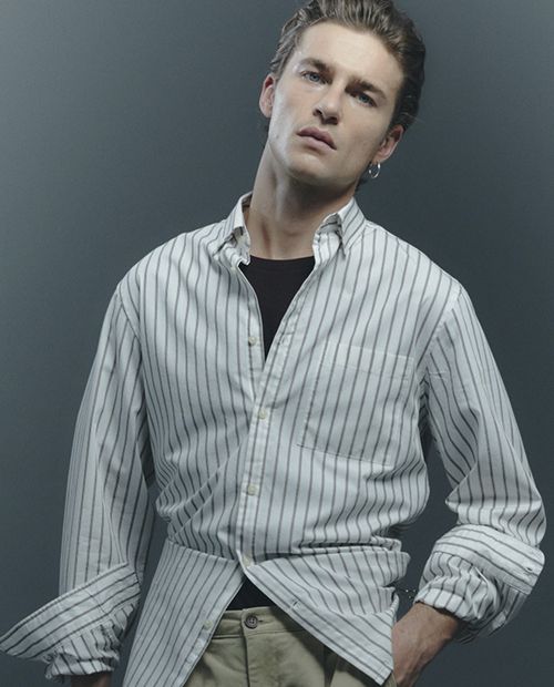 Camisa casual Sfera blanca rayada para hombre