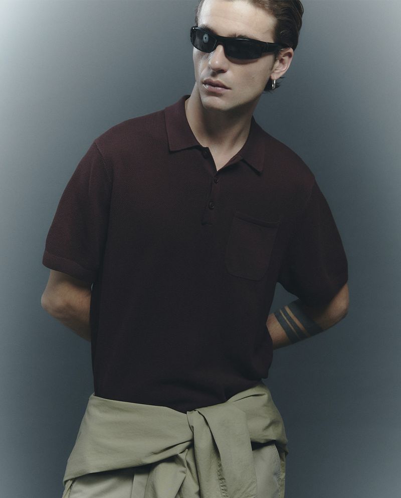 104875712-Camisa-polo-Sfera-color-vino-texturizada-para-hombre