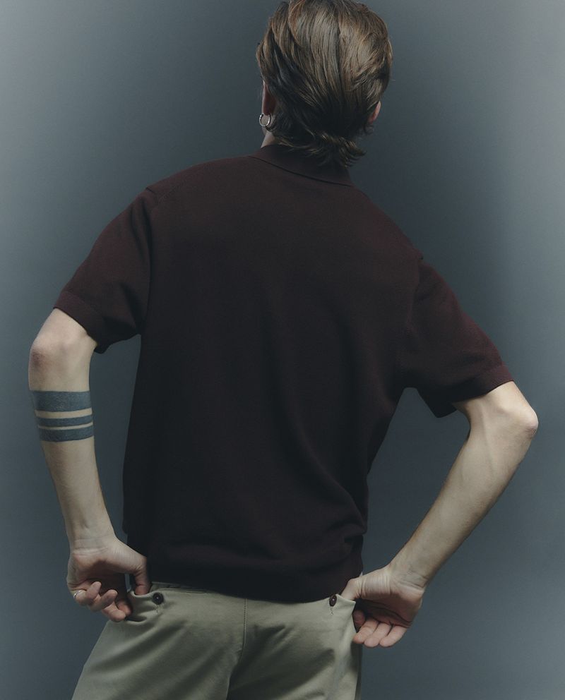 104875712-Camisa-polo-Sfera-color-vino-texturizada-para-hombre