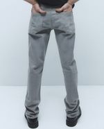 104875532-Jeans-slim-fit-Sfera-gris-denim-para-hombre