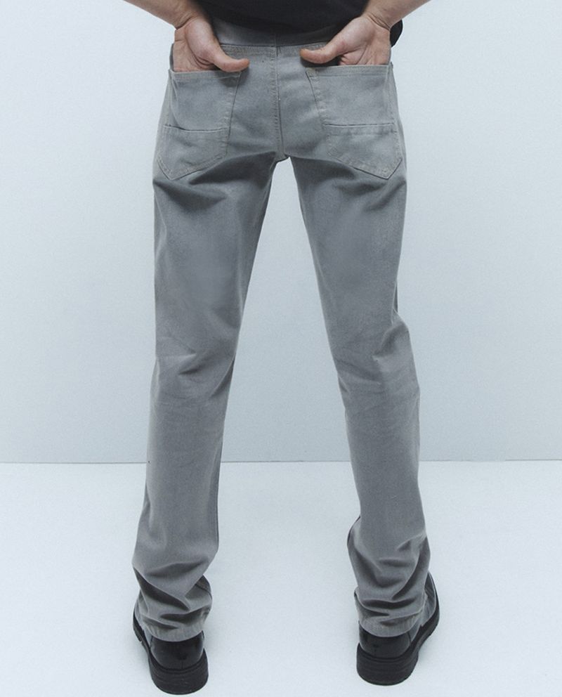 104875532-Jeans-slim-fit-Sfera-gris-denim-para-hombre