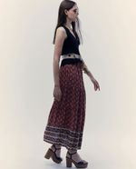 104881528-Falda-Sfera-midi-estampada-de-cintura-alta-para-mujer