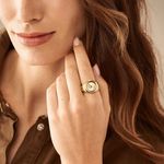 104629592-Reloj-anillo-Fossil-analogo-de-acero-inoxidable-dorado-para-mujer