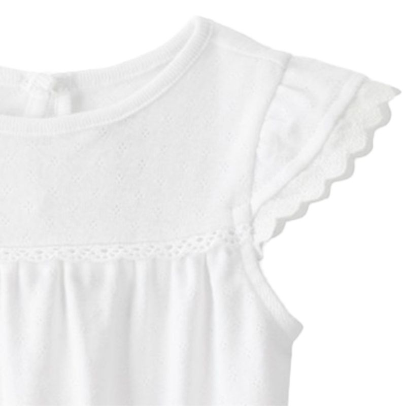 Mameluco-blanco-calado-para-bebe-niña-104882679