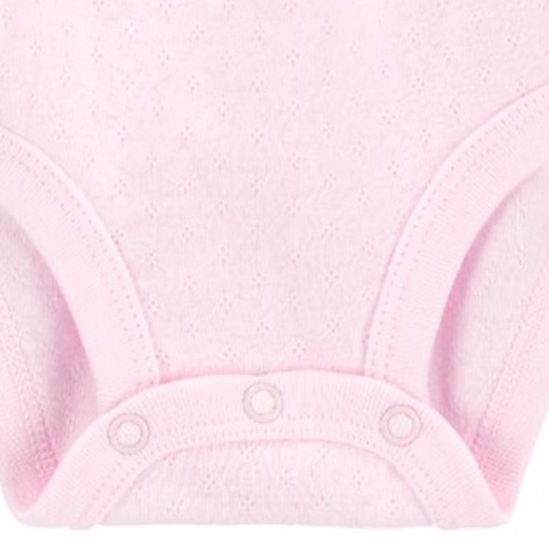 Mameluco-rosado-calado-para-bebe-niña-104882764