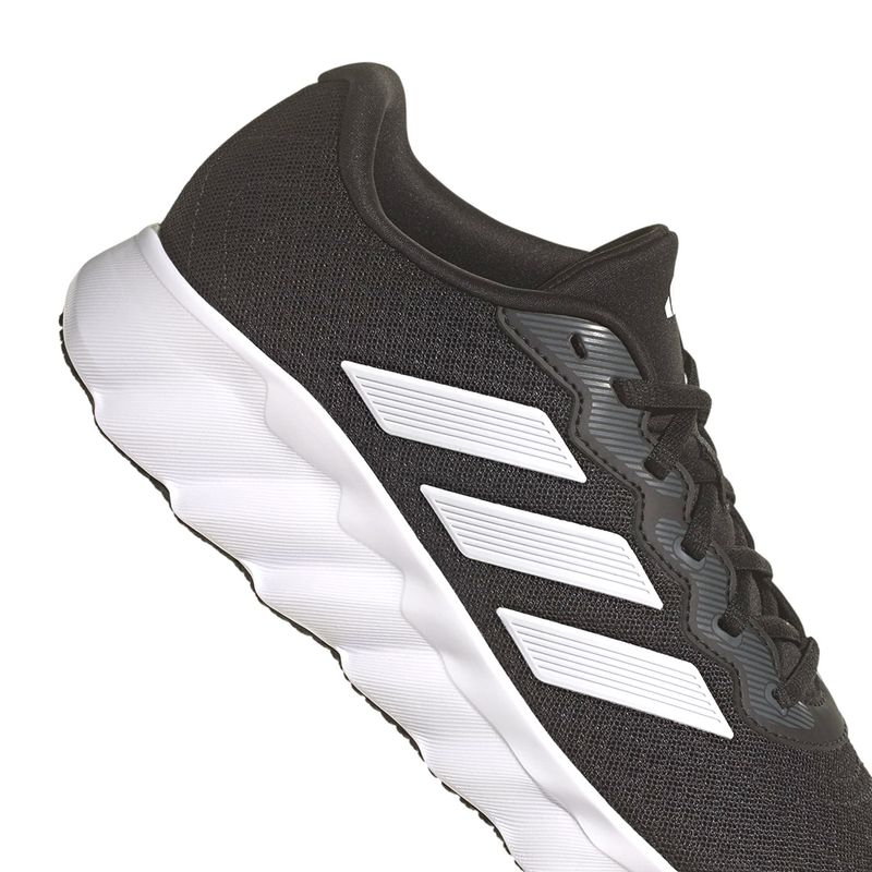104881223-Zapato-Adidas-Switch-Move-deportivo-negro-para-mujer