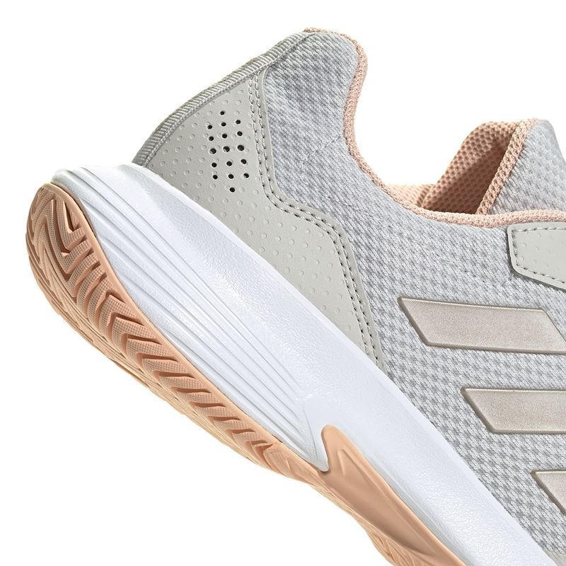 104881244-Zapato-Adidas-Gamecourt-deportivo-gris-para-mujer