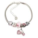 104873993-Pulsera-plateada-con-dijes--para-mujer