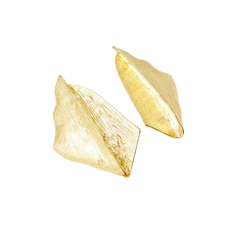 104874021-Aretes-largos-dorados-para-mujer