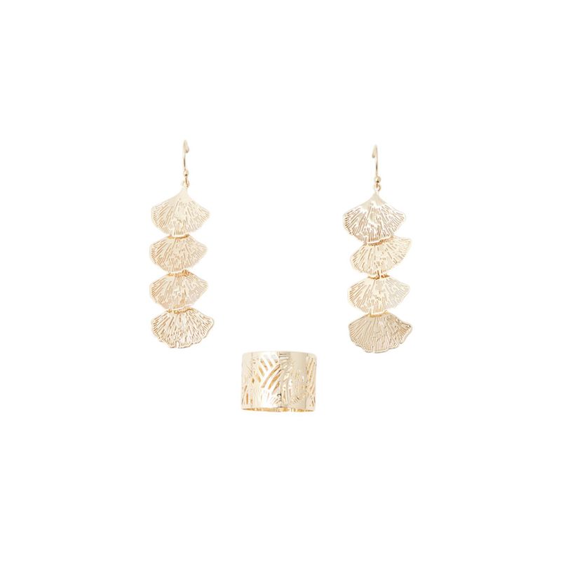 104874067-Conjunto-anillo-y-aretes-color-dorado-para-mujer