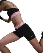 104869423-Short-deportivo-Nike-Pro-negro-para-mujer