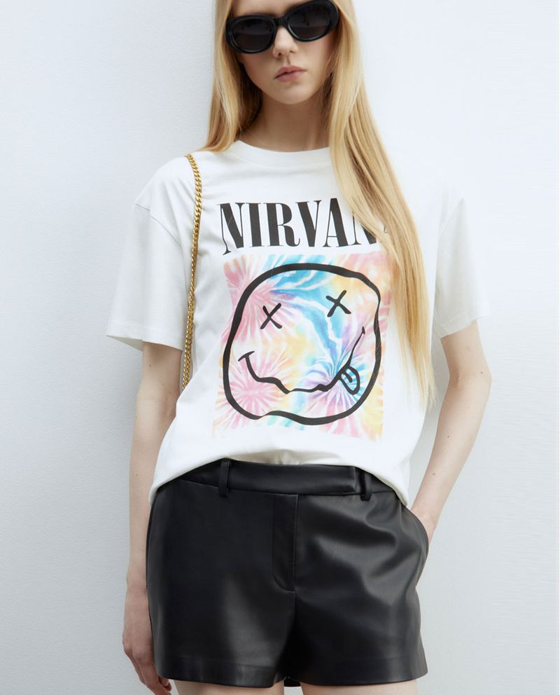 104873331-Camiseta-Sfera-estampada-de--Nirvana--manga-corta-para-mujer