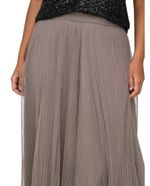 104871538-Falda-Only-Carmakoma-midi-beige-de-cintura-alta-para-mujer