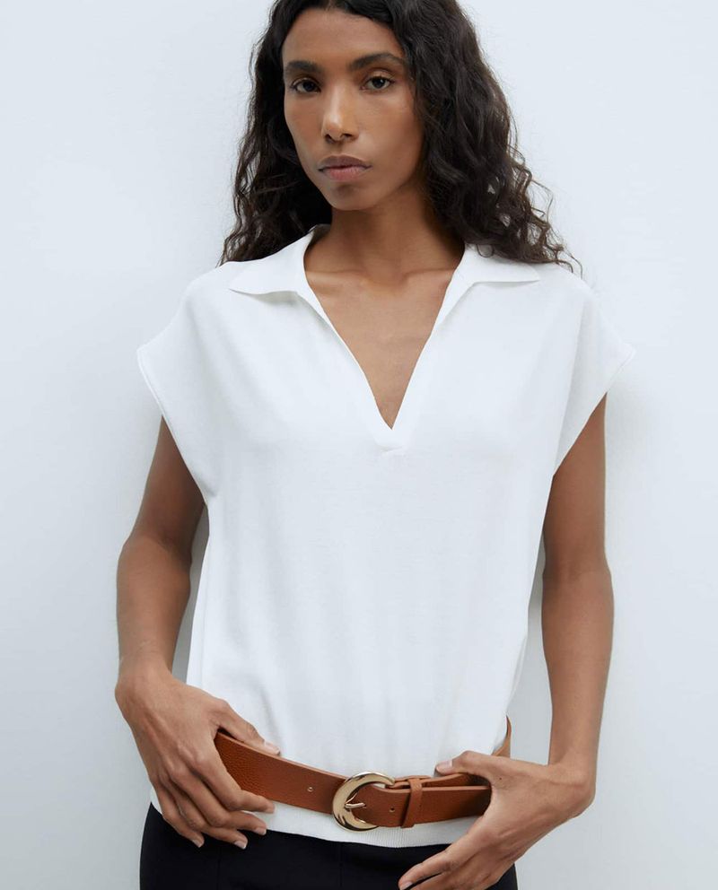 104873546-Blusa-Sfera-estilo-polo-blanca-manga-corta-para-mujer