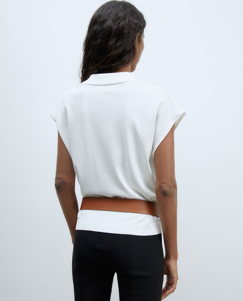104873546-Blusa-Sfera-estilo-polo-blanca-manga-corta-para-mujer