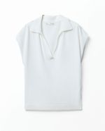 104873546-Blusa-Sfera-estilo-polo-blanca-manga-corta-para-mujer