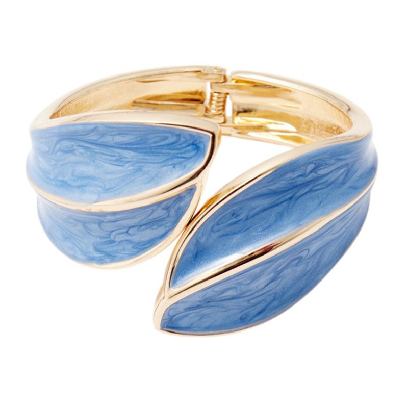 104873981-Brazalete-metalico-dorado-para-mujer