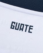 104792738-Camiseta-local-seleccion-de-Guatemala-blanca-para-hombre