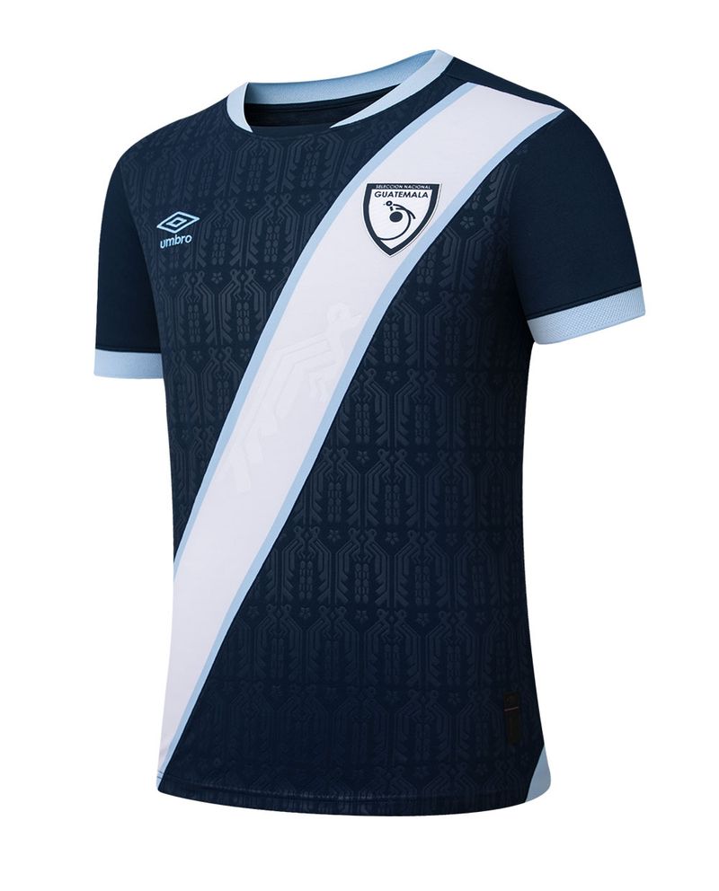 104792748-Camiseta-de-visita-seleccion-de-guatemala