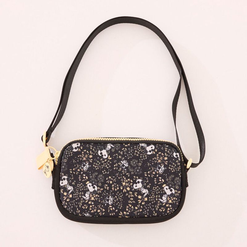 104879441-Funda-para-celular-Women-Secret-estampada