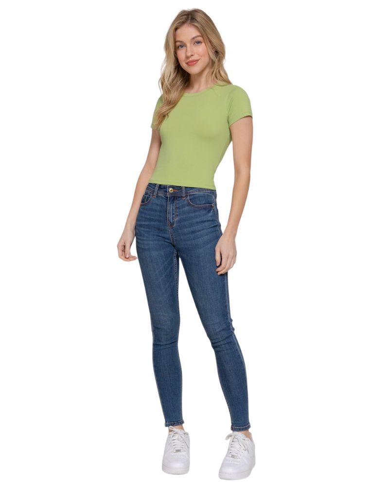 104881348-Camiseta-Active-Basic-verde-manga-corta-para-mujer