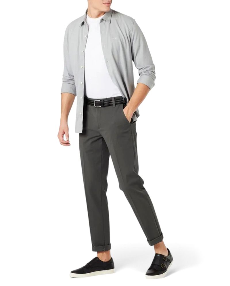 104873738-Pantalon-workday-chino-Dockers-gris-solido-para-hombre