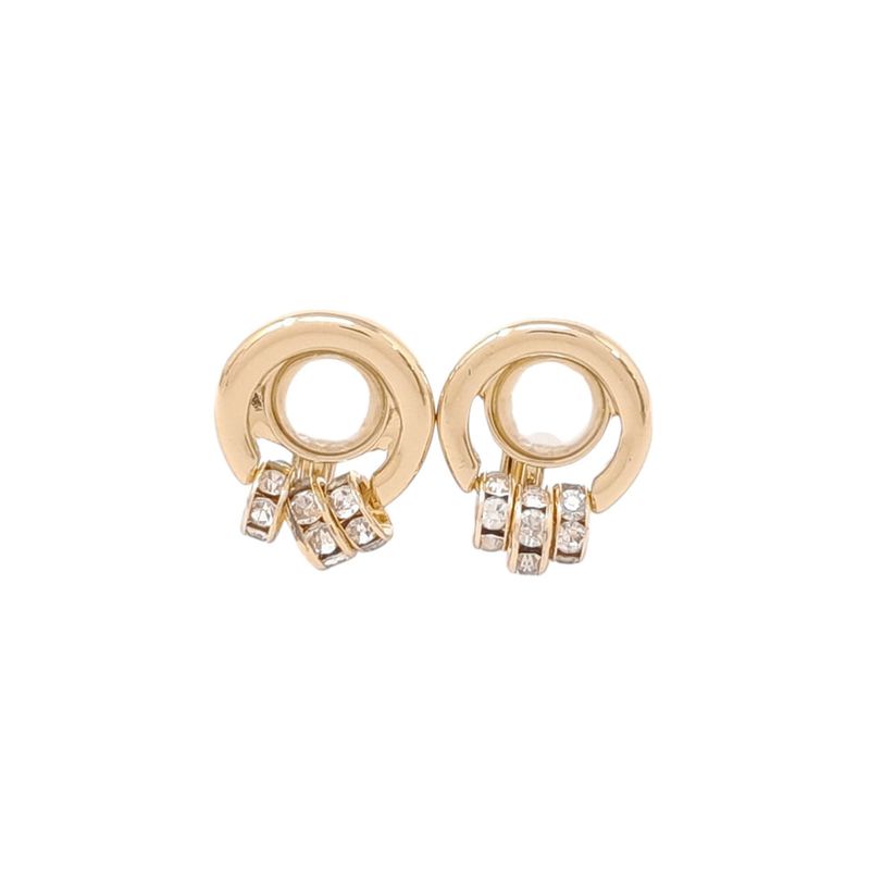 104691203-Aretes-cortos-de-metal-con-baño-de-oro-para-mujer