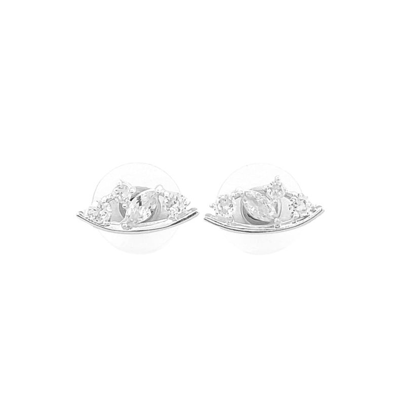 104691222-Aretes-cortos-plateados-para-mujer