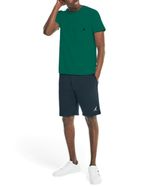 104816865-Camiseta-basica-regular-fit-Nautica-verde-solida-para-hombre