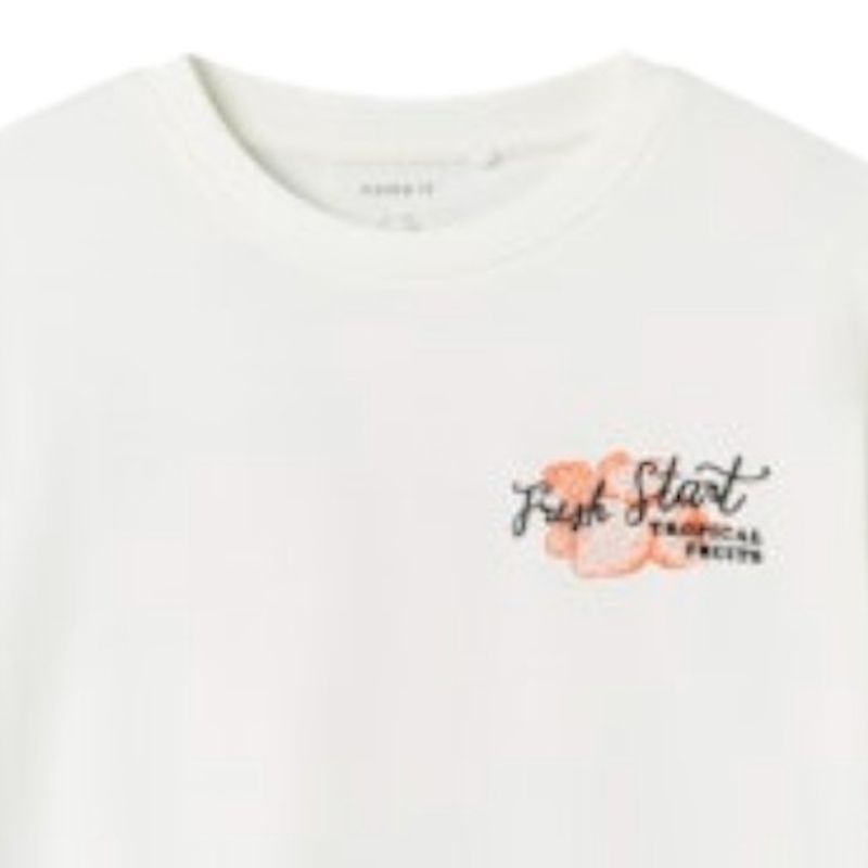 104887605-Blusa-blanca-con-estampado-para-niña
