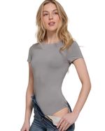 104884016-Bodysuit-Active-Basic-bodysuit-gris-manga-corta-para-mujer