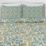 104511705-Cubrecama-diseño-estampado-de-flores-