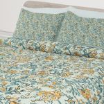 104511705-Cubrecama-diseño-estampado-de-flores-