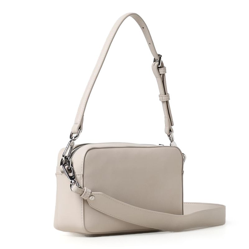 104872672-Cartera-crossbody-Calvin-Klein-Must-color-beige-para-mujer