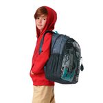 104837299-Mochila-escolar-Totto-Apolo-grande