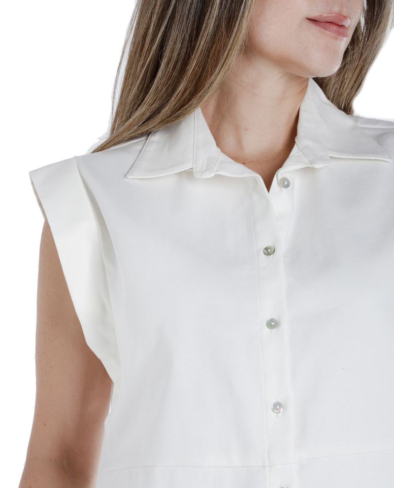 104878457-Blusa-Sabrina-camisera-blanca-manga-corta-para-mujer