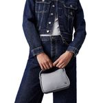 104872662-Cartera-satchel-calvin-klein-metal-color-blanco-para-mujer