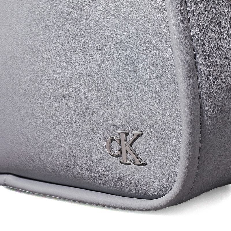 104872662-Cartera-satchel-calvin-klein-metal-color-blanco-para-mujer