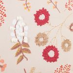 104512691-Cojin-estampado-con-bordado-de-flores-45x45cm
