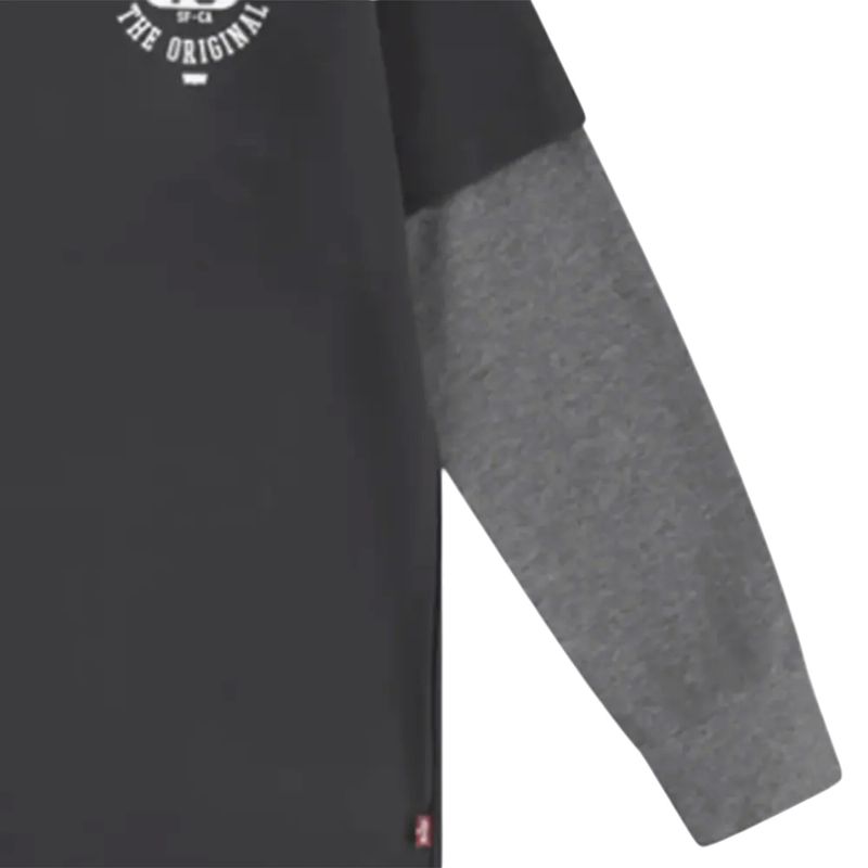 104797200-4.jpg