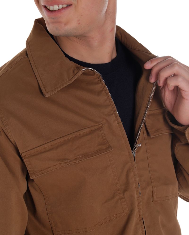 104841433-Chaqueta-Denim-and-Flower-cafe-solido-para-hombre-