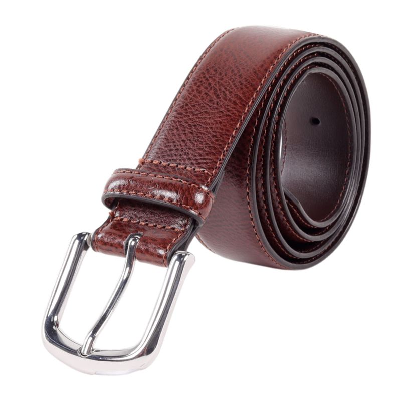104656046-Cinturon-tradicional-Oscar-de-la-Renta-cafe-con-textura-para-hombre