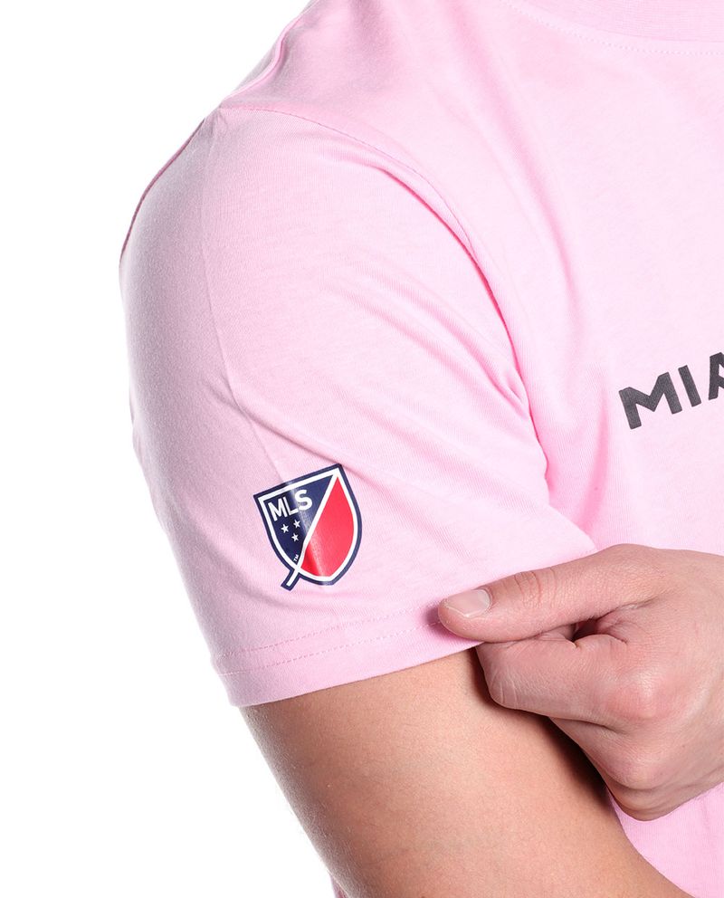 104800285-Camiseta-deportiva-Inter-de-Miami-rosada-para-hombre