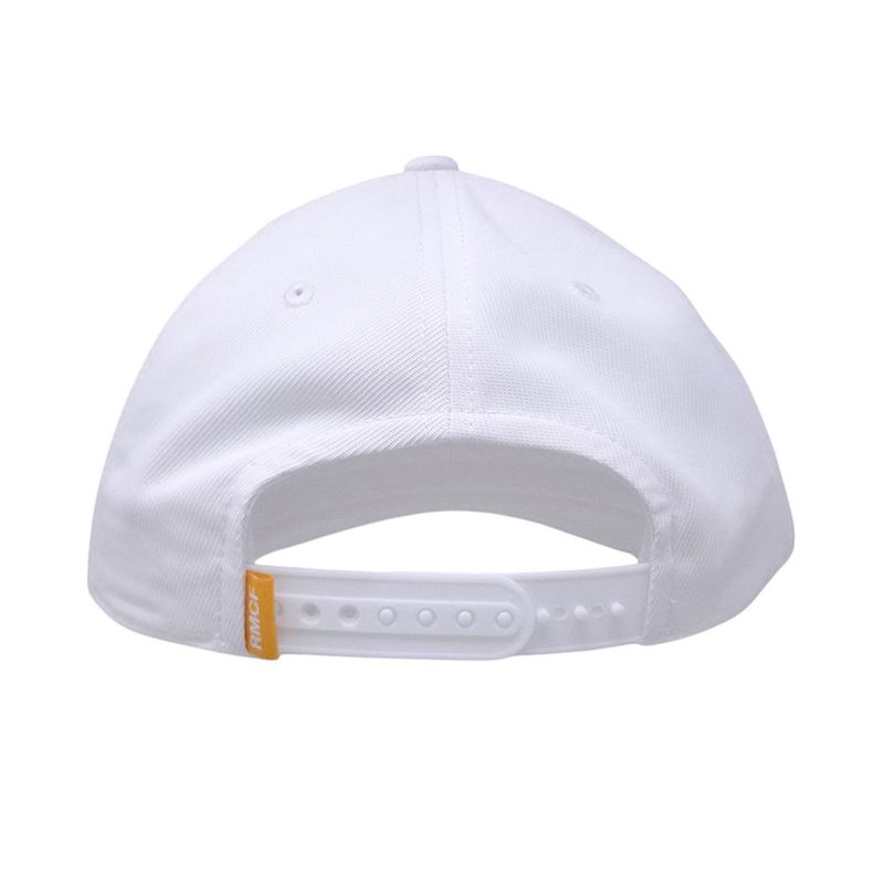 104834580-Gorra-deportiva-Real-Madrid-blanca-para-hombre