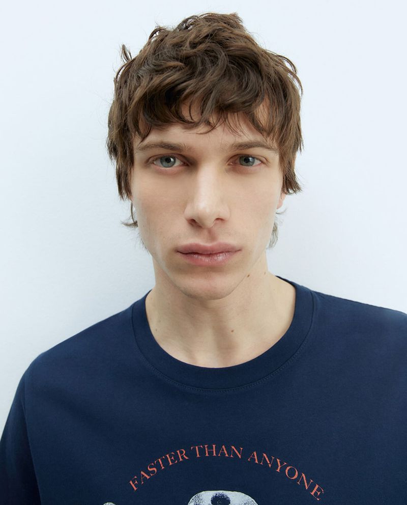104856129-Camiseta-Sfera-azul-navy-con-estampado-de-bicicleta-para-hombre