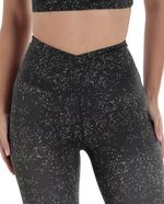 104842279-Leggins-deportiva-Boomerang-verde-oscuro-estampada-para-mujer
