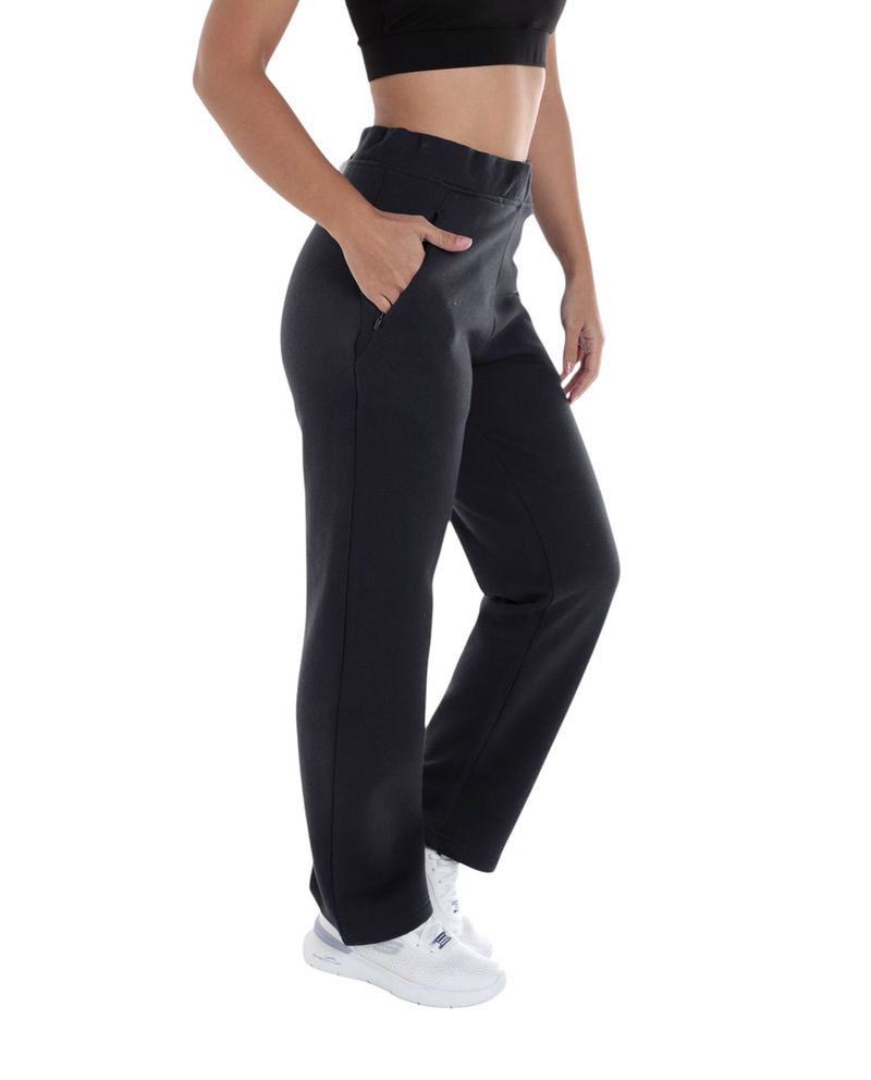 104842292-Pants-deportivo-Boomerang-negro-solido-para-mujer