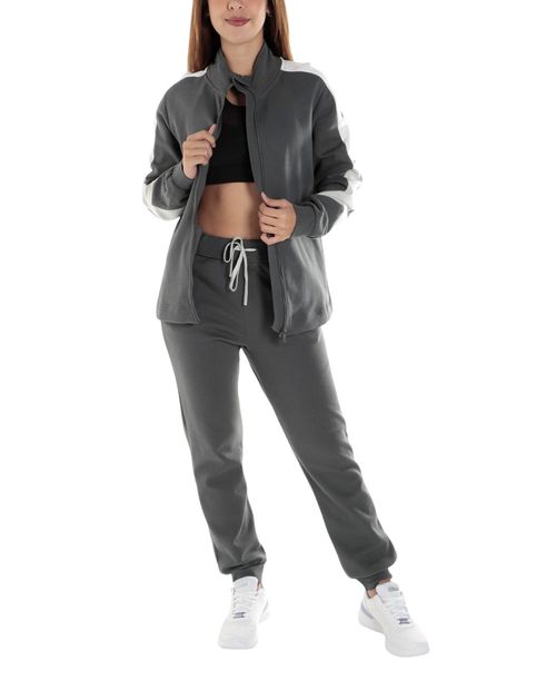 Conjunto deportivo Boomerang gris sólido para mujer