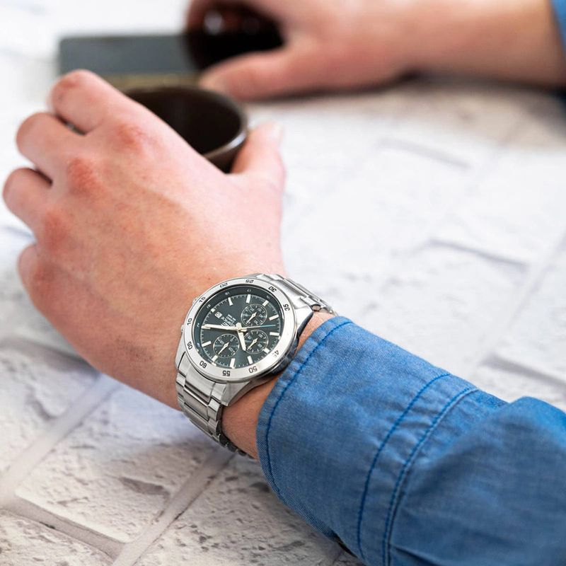 104892763-Reloj-Edifice-analogo-cronogafo-de-acero-inoxidable-plateado-para-hombre